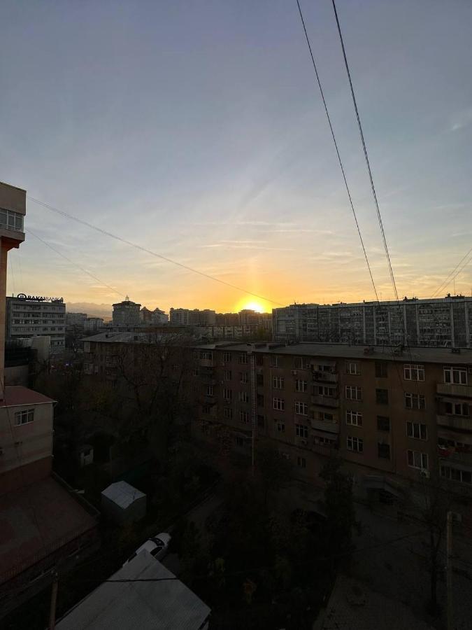 1-Room Apart. 21 On Usenbaeva 52 Near Eurasia Shopping Center Bishkek Exterior foto